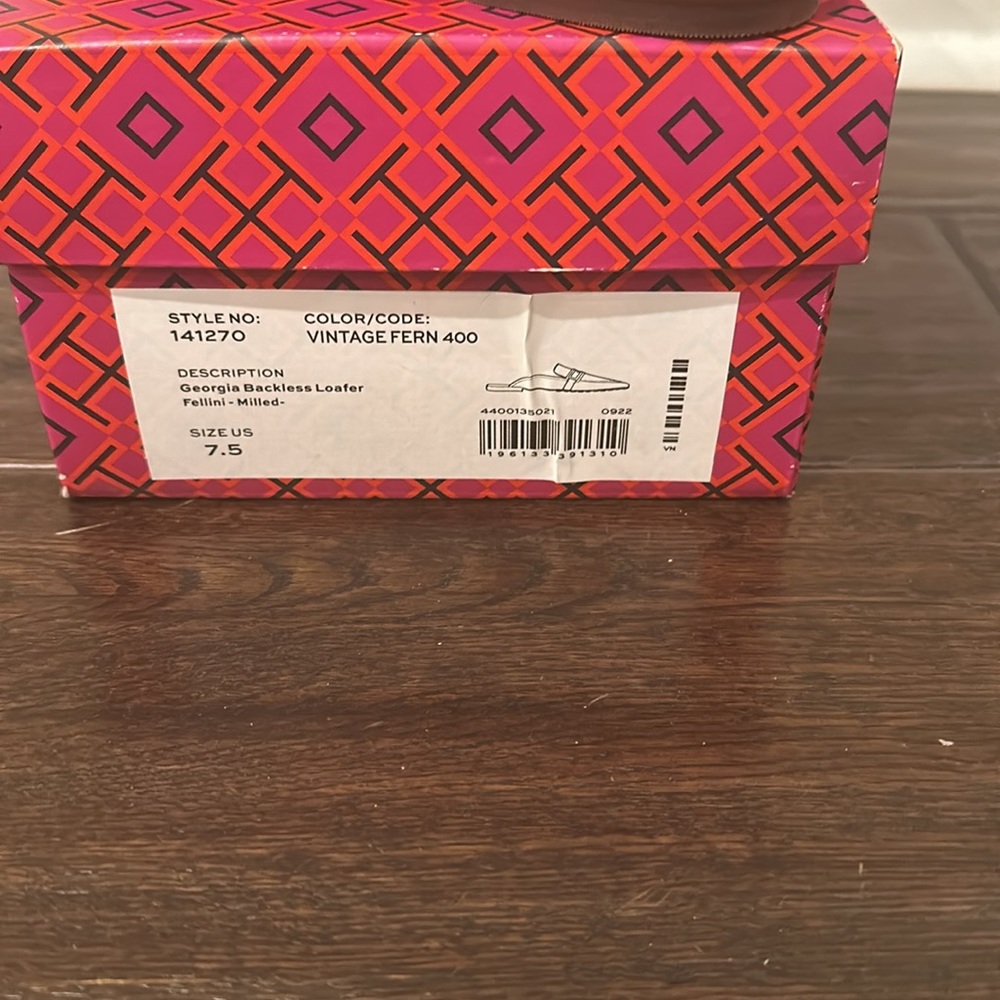 Tory Burch Georgia Backless Leather Loafers - Picture 6 of 6